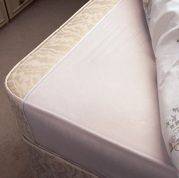 Waterproof Mattress Sheet (Carrycot/Pram Size)